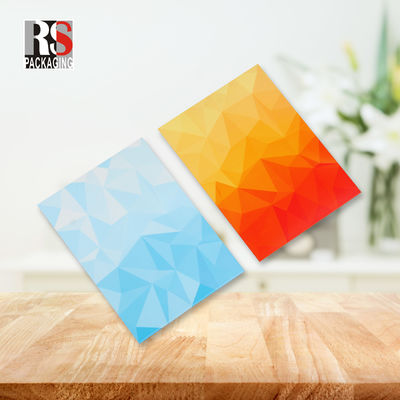 Carte de trading poly plastique transparent Manches personnalisées pour une protection ultime de la carte